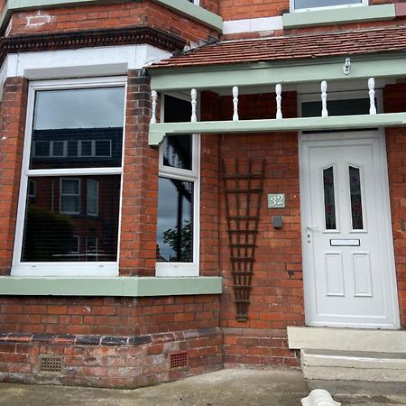 Pass The Keys Amazing, Newly Renovated 5Bedroom House Sleeps 10 Scarborough Ngoại thất bức ảnh