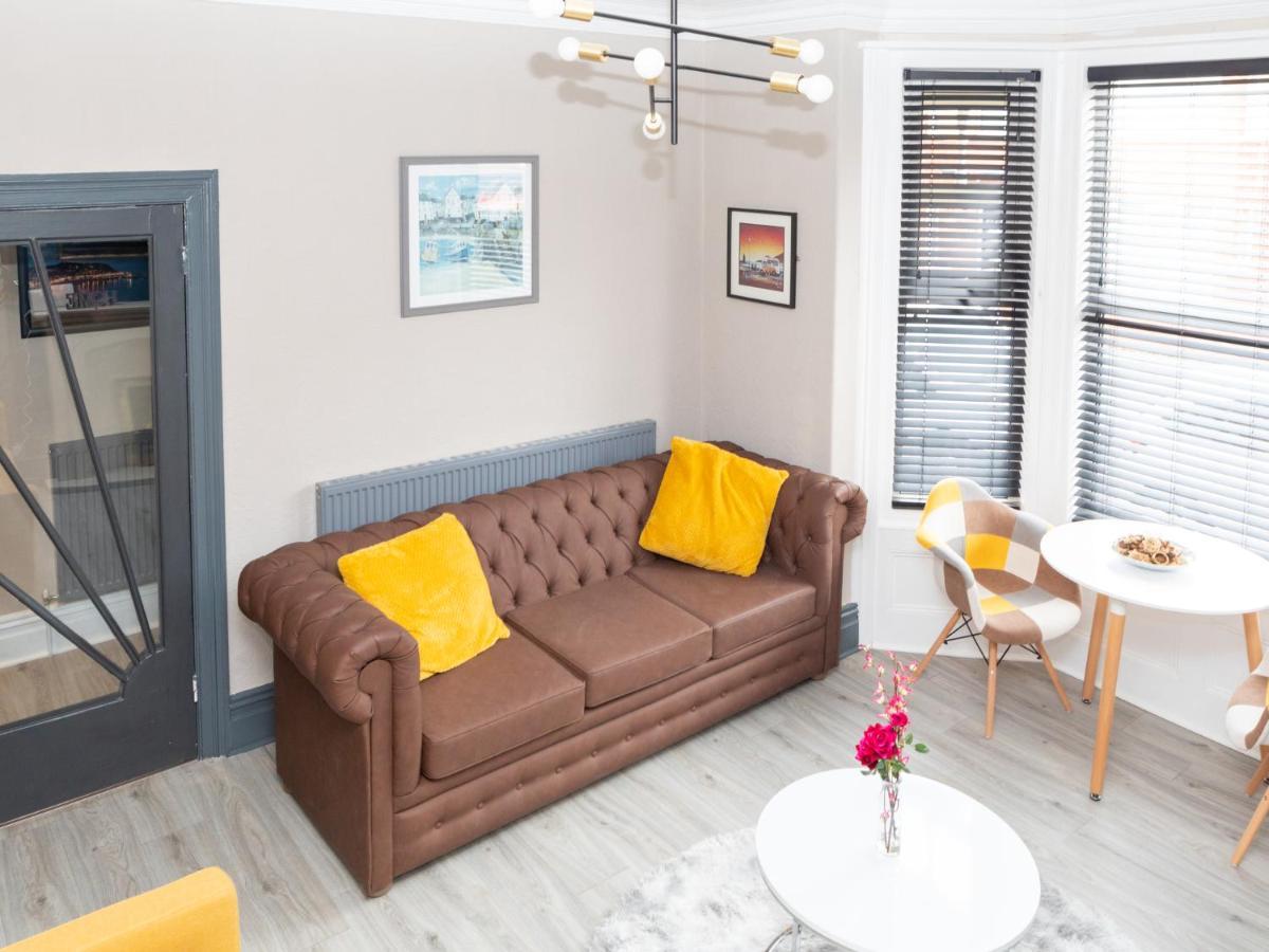 Pass The Keys Amazing, Newly Renovated 5Bedroom House Sleeps 10 Scarborough Ngoại thất bức ảnh