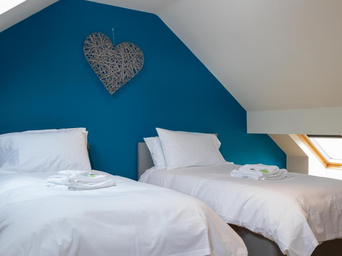 Pass The Keys Amazing, Newly Renovated 5Bedroom House Sleeps 10 Scarborough Ngoại thất bức ảnh
